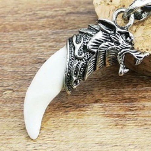Fashion Men's Antique Silver Tribal White Stark Wolf Fang Tooth Boho Pendant Necklace