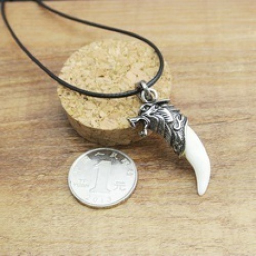 Fashion Men's Antique Silver Tribal White Stark Wolf Fang Tooth Boho Pendant Necklace
