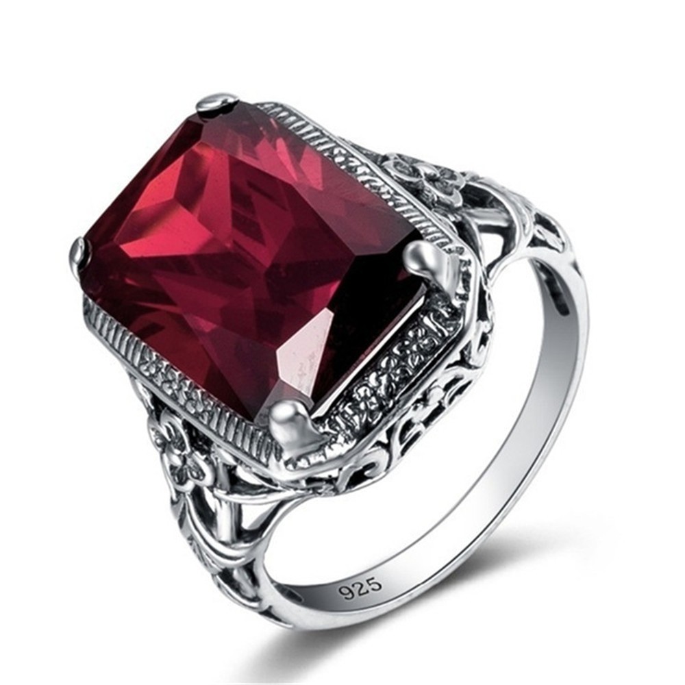 Fashion Vintage Ruby Engagement Ring