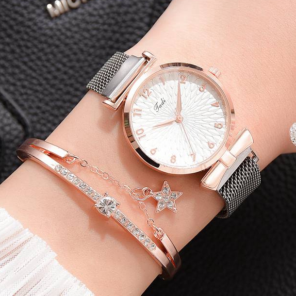 Luxury Women Quartz Watches Bracelet Set For Ladies Lady Watch Wristwatches Female Watches Wrist Watch Fashion Iced Watches Valentine's Day Gift Silver Watch & Bracelet SetSilver,Watch & Bracelet Set