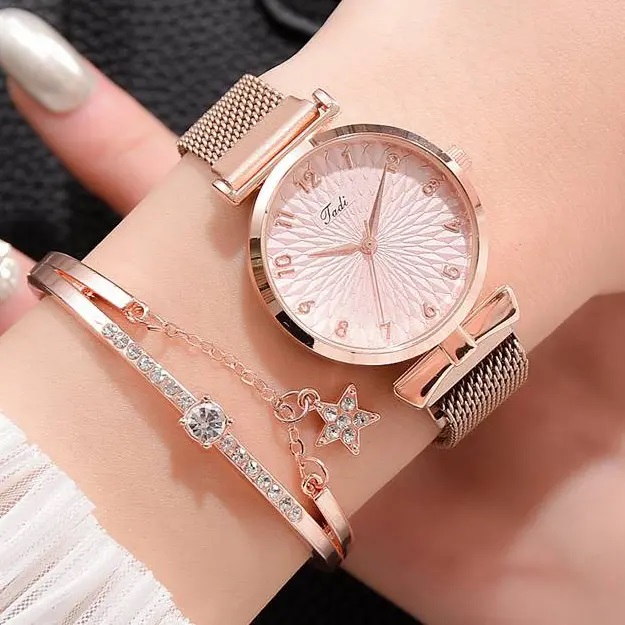 Luxury Women Quartz Watches Bracelet Set For Ladies Lady Watch Wristwatches Female Watches Wrist Watch Fashion Iced Watches Valentine's Day Gift