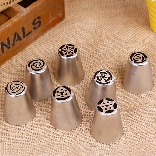 Russian Icing Pastry Piping Nozzles Tips Cake Decorating Cupcake Tool