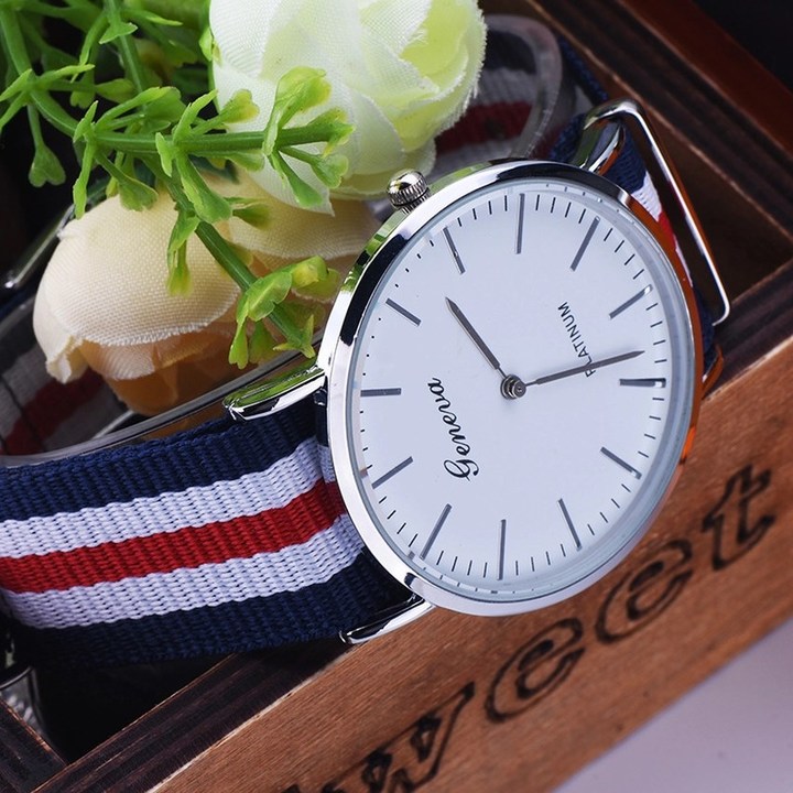 Mens Watch Fashion Casual Quartz Watch Geneva Fabric Nylon Canvas Military Wrist Watch