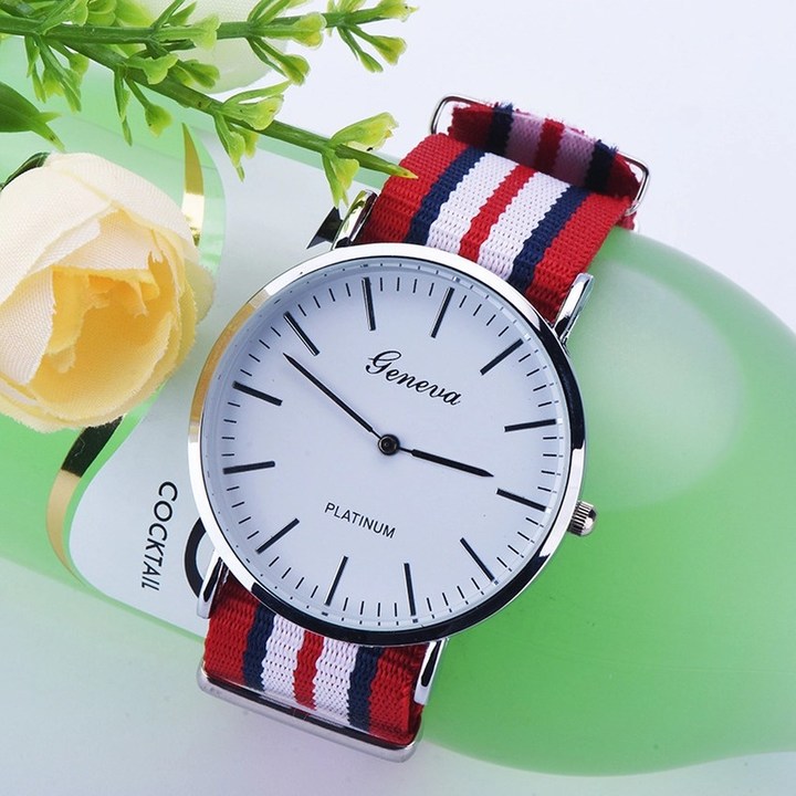 Mens Watch Fashion Casual Quartz Watch Geneva Fabric Nylon Canvas Military Wrist Watch
