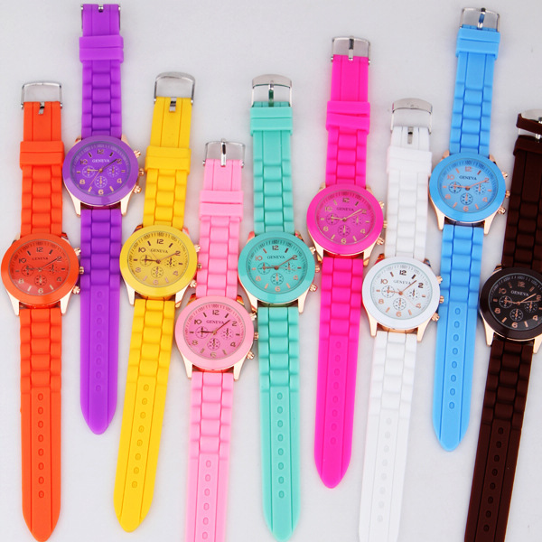 2 pcs Geneva Brand Silicone Women Watch Ladies Fashion Dress Quartz Wristwatch Female Watch