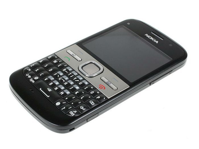 Refurbished phone Nokia E5-00 5MP Camera 3G network english languge cell phones