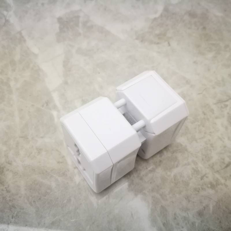 New Style Universal Worldwide Portable All in 1 UK/EU/US/AU Travel Plug Adapter Set Socket Converter