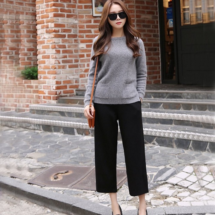 Casual High-waisted Wide Leg Pants Solid Color Calf-length Pants for Female