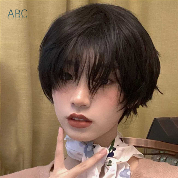 Students&apos; short hair straight bangs realistic natural fluffy wigs