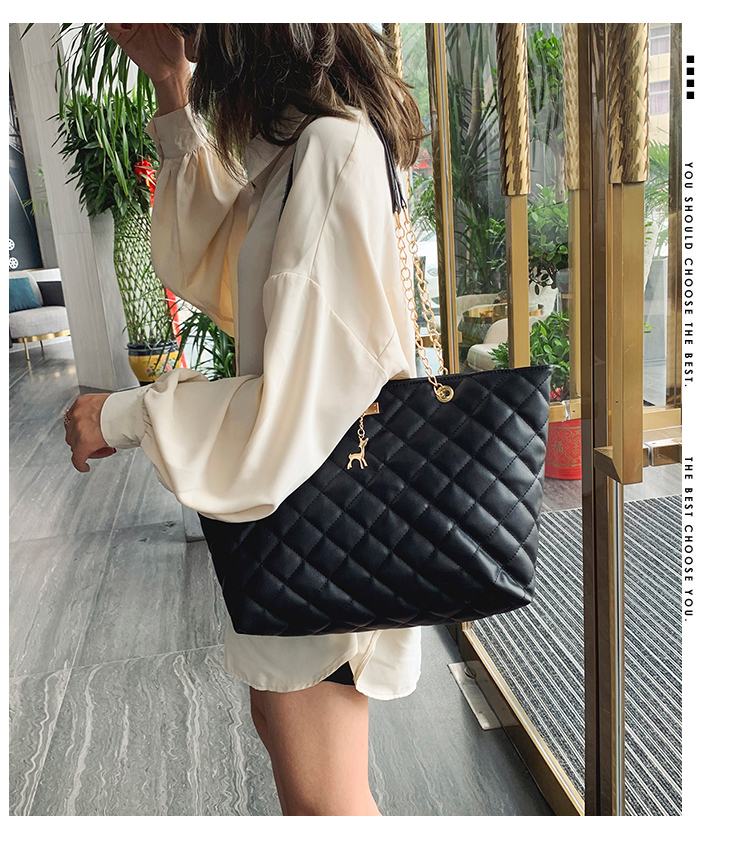 LARAINE New Women&apos;s One Shoulder Messenger Bag Embroidered Thread Chain bag