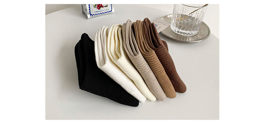 5pcs  Women cotton socks 3pairs/lot Retro middle tube socks autumn & winter male socks