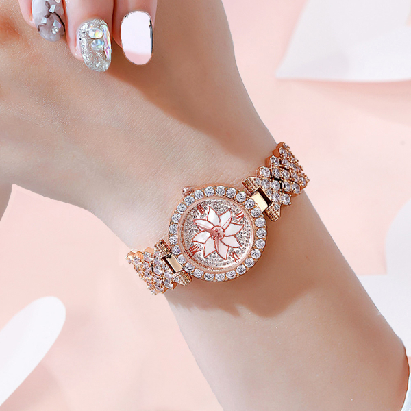 Diamond inlaid bracelet watch small fragrance full diamond two-piece suit women's quartz watch Women Watches