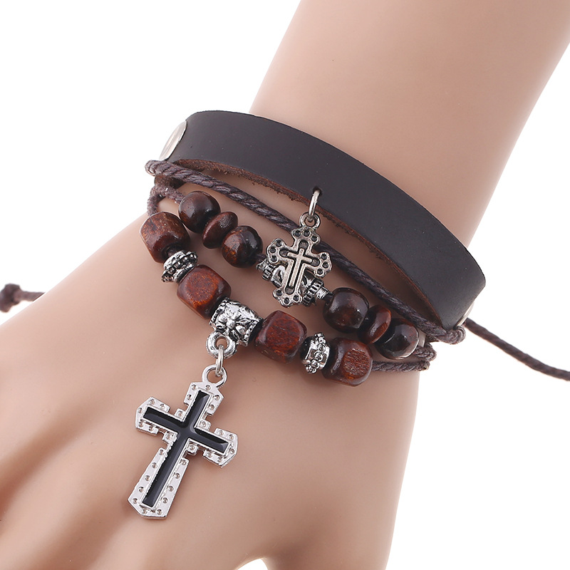 Men&apos;s Fashion Accessories Cross Woven Hand Chain Top Layer Leather Alloy Charm Bracelets