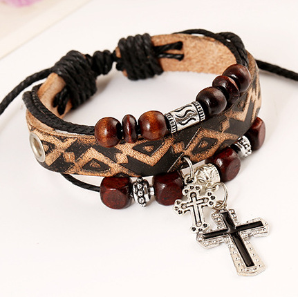 Men&apos;s Fashion Accessories Cross Woven Hand Chain Top Layer Leather Alloy Charm Bracelets