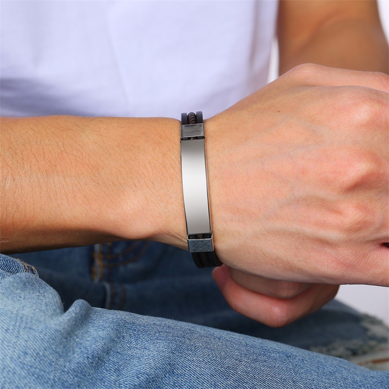 Titanium Steel Black Silicone Bracelet Fashion Bracelet Cuffs Bangle Men&apos;s Fashion Accessories