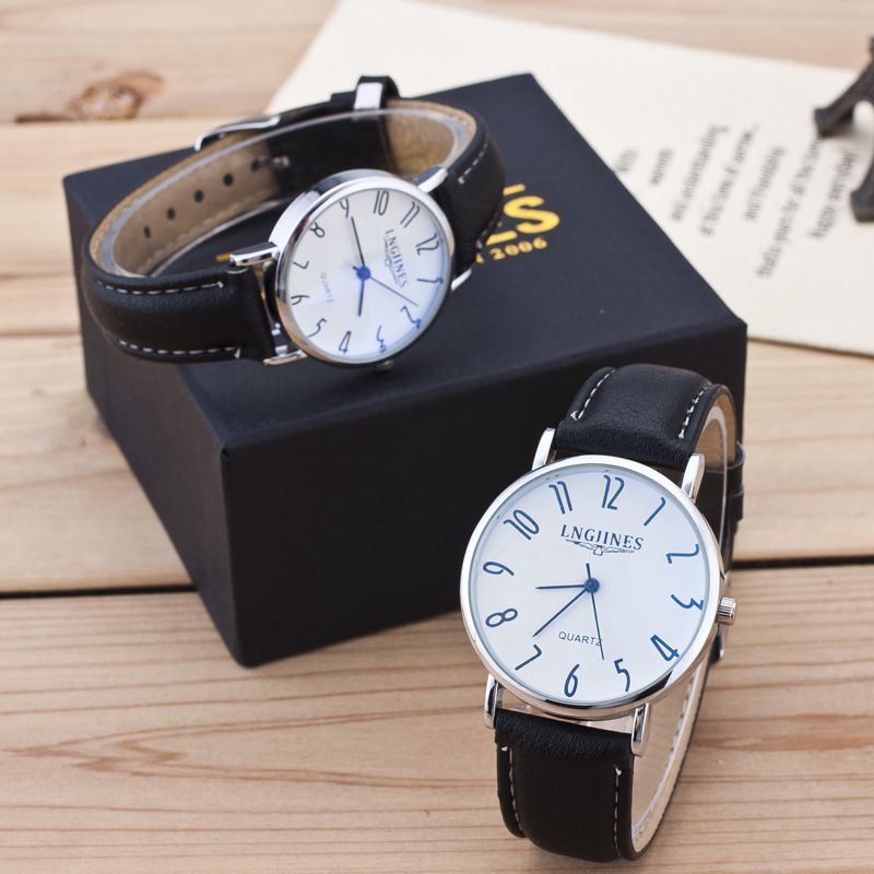 2pcs Fashion Couple High Gloss Glass Leather Belt Watch Set Contains Box