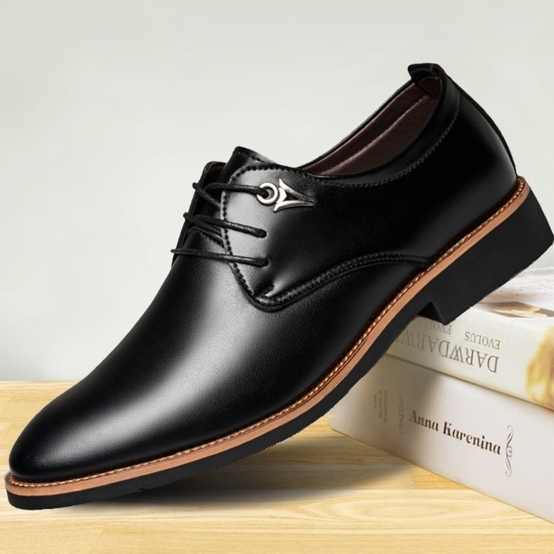 38-44 Men&apos;s Fashion Casual Pointed Toe Business Suit Shoes Male Wedding Dress Shoes FlatPlus Size