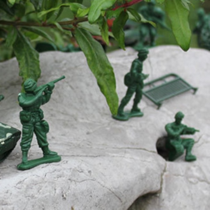 90PCS Plastic Model Playset Toy Soldiers Action Figures Army Men Accessories