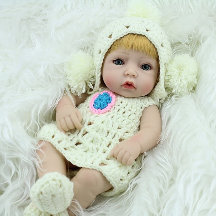 28CM Unique Yellow Hair Reborn Baby Doll Soft Vinyl Lifelike Newborn Doll Girl