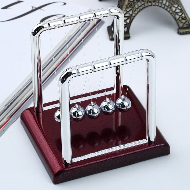 Newton&apos;s Cradle Steel Balance Balls Desk Physics Science Pendulum Desk Toy