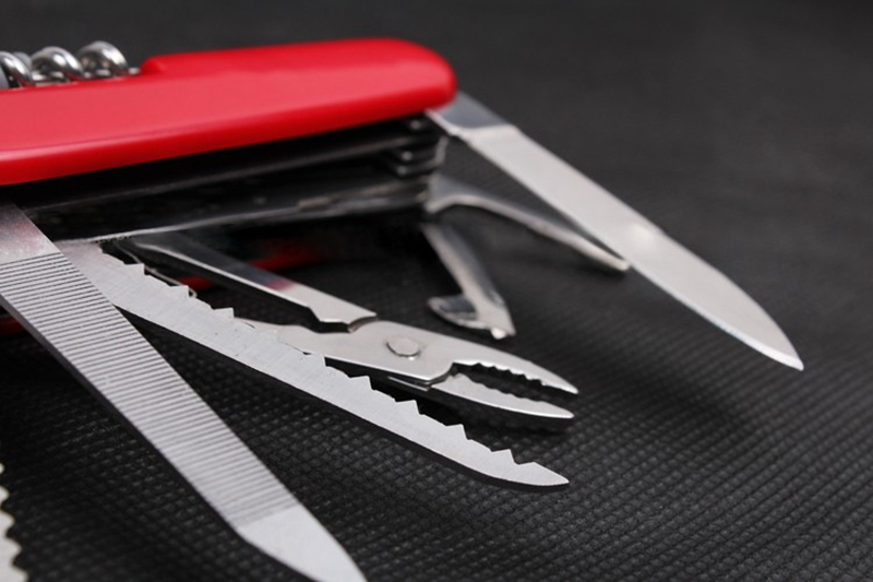 Swiss Fold Army Edc Gear Knife Survive Pocket Camp Outdoor Multiuso Champ Tool Multitool Multi