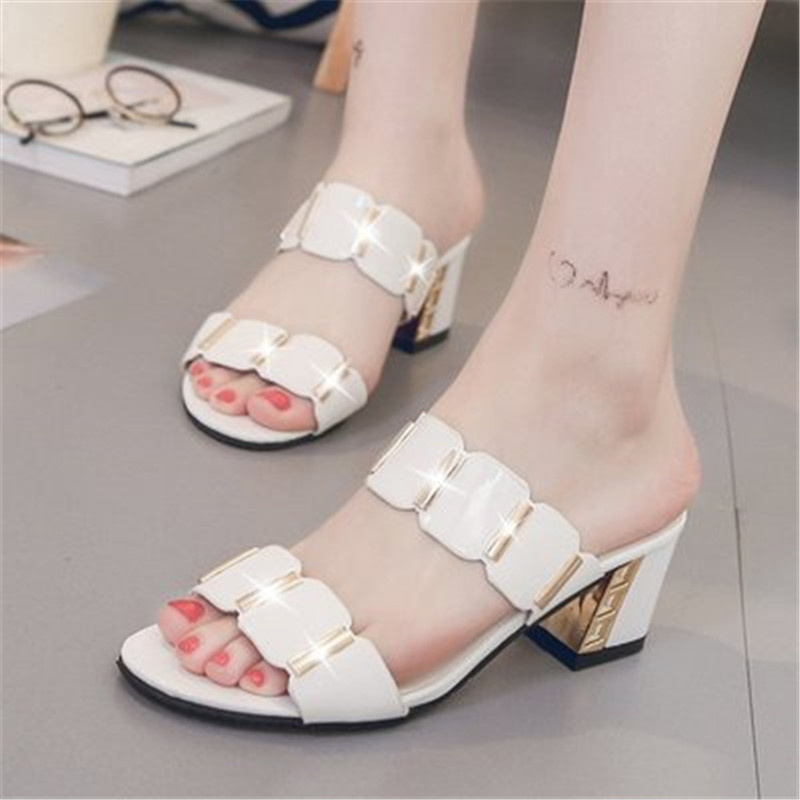 New ladies fashion casual Rhinestone slippers women&apos;s shoes  ladies  sport shoe