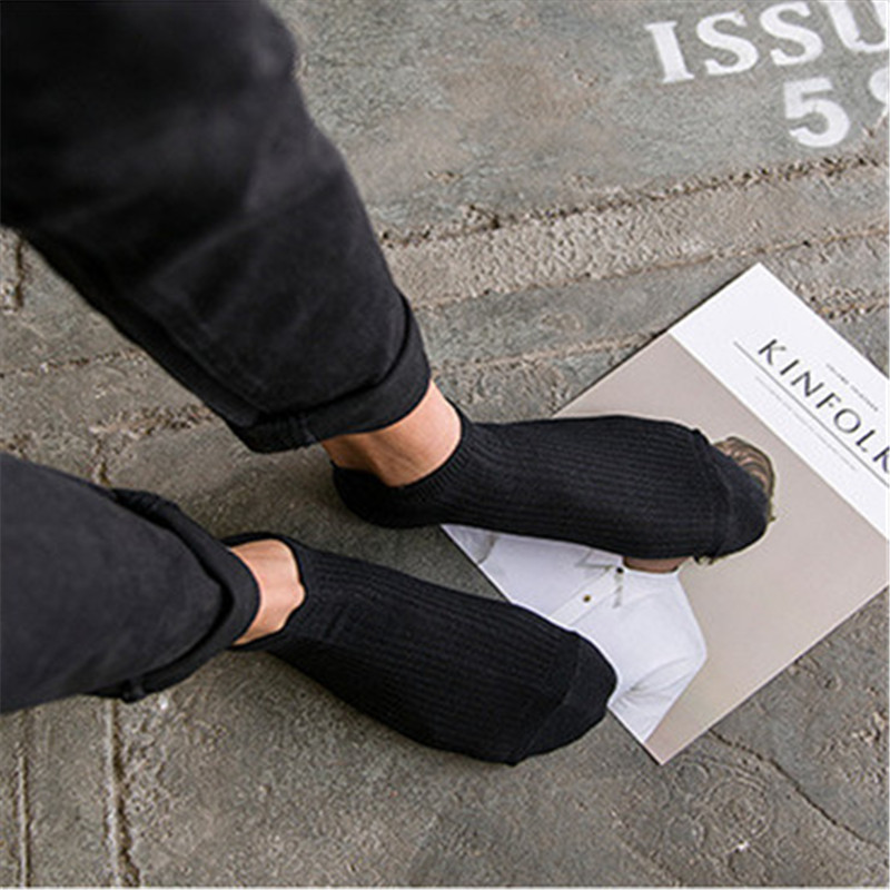 Men's one box of five pairs of mixed color sweat absorption breathable leisure cotton socks