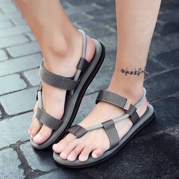 Casual men Beach Outdoor Walking Seaside Flip Flops slippers sandals shoes
