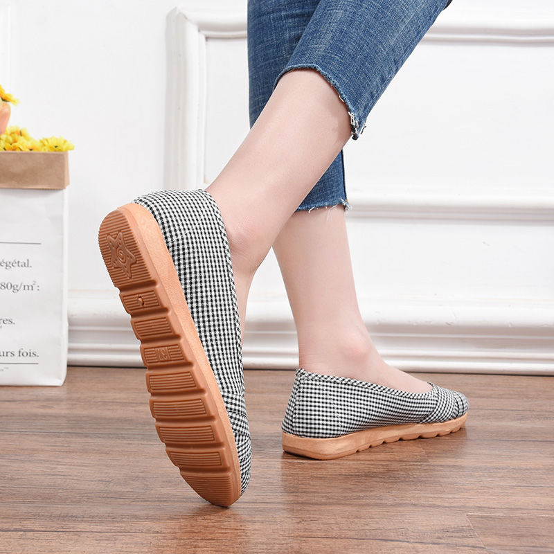 Ladies cloth shoes soft sole non-slip comfortable shoes shallow breathable single women shoe