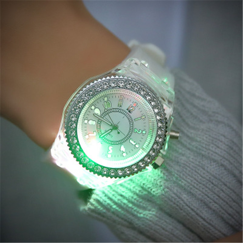 Fast delivery within 1-5 days light women watches  fashion men Quartz  watches  children boy girl watches  baby ladies chidren Wrist watch