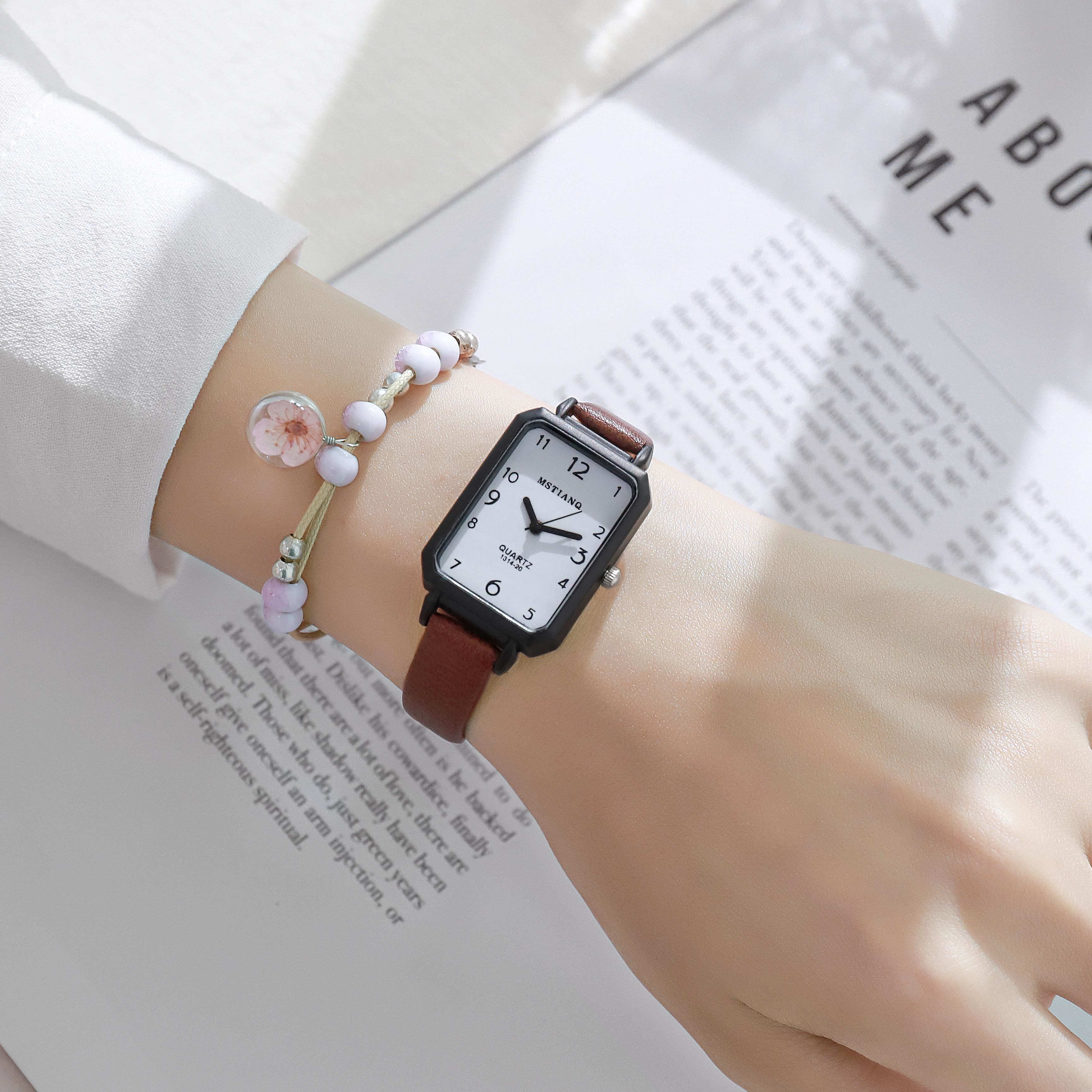 Watch female student temperament simple fashion waterproof small green watch