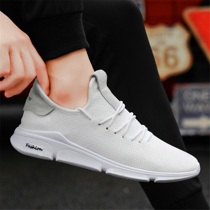 New Sports Shoes 2019 Summer Air-permeable Men&apos;s Leisure Shoes Air-permeable Running Shoes