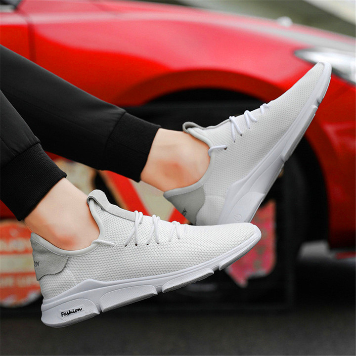 New Sports Shoes 2019 Summer Air-permeable Men&apos;s Leisure Shoes Air-permeable Running Shoes