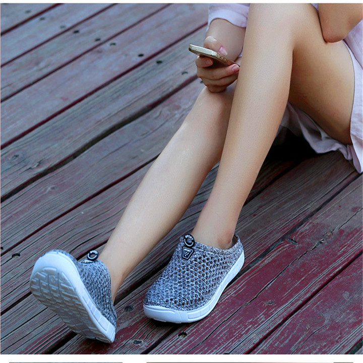 2019 summer new women's hole shoes, fashion slippers, non-slip breathable beach shoes
