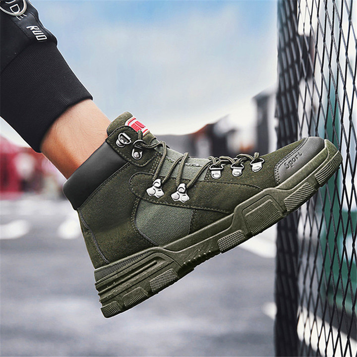 Spring 2019 New Shoes Men&apos;s High Help Martin Boots Fashion Thick-soled Sports Shoes Have gifts