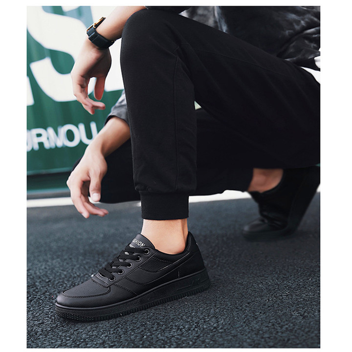2019 spring men's skateboard shoes student casual shoes and sneakers