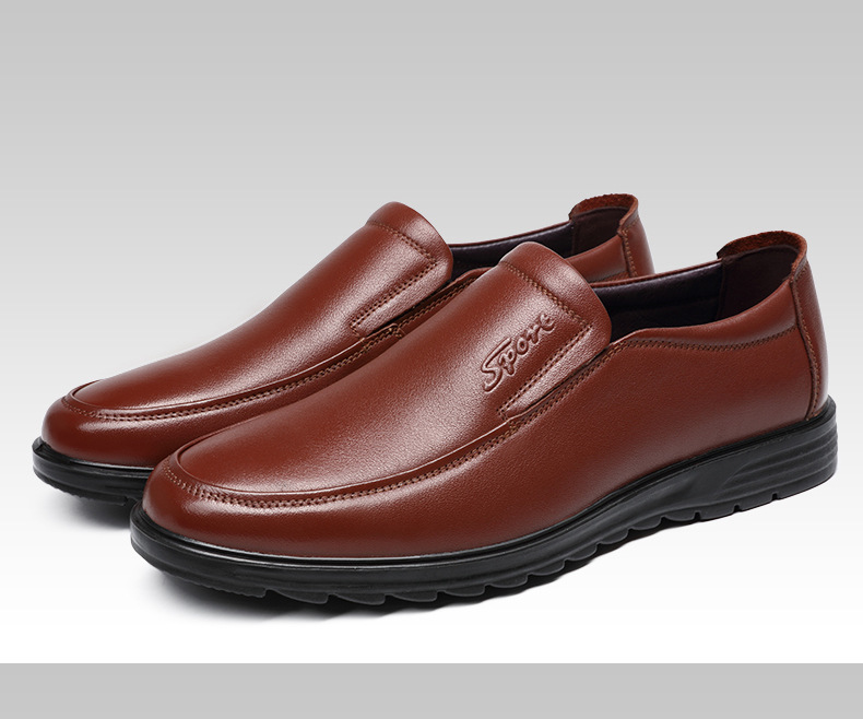 Men's casual shoes leather soft sole antiskid shoes for the middle aged and the elderly