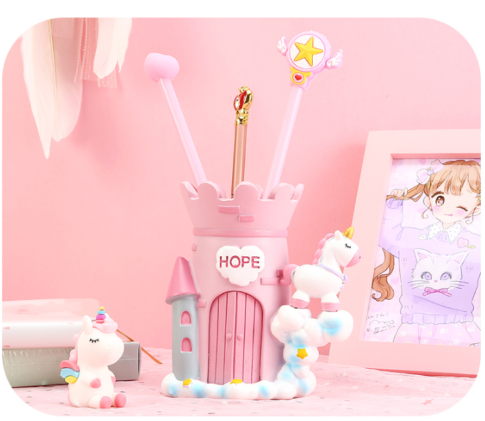 The pen holder for children and girls is fashionable and cute