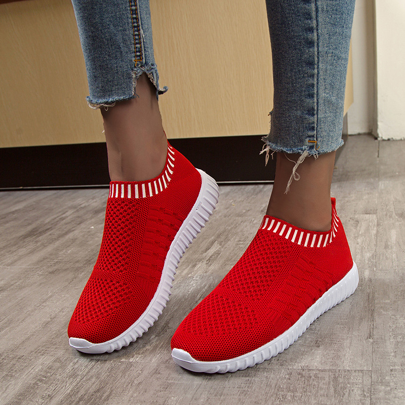 Hot fashion, breathable, light sports casual shoes, round head, large women's shoes
