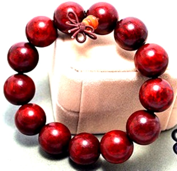 Stylish Wooden Red Shamballa Bracelet