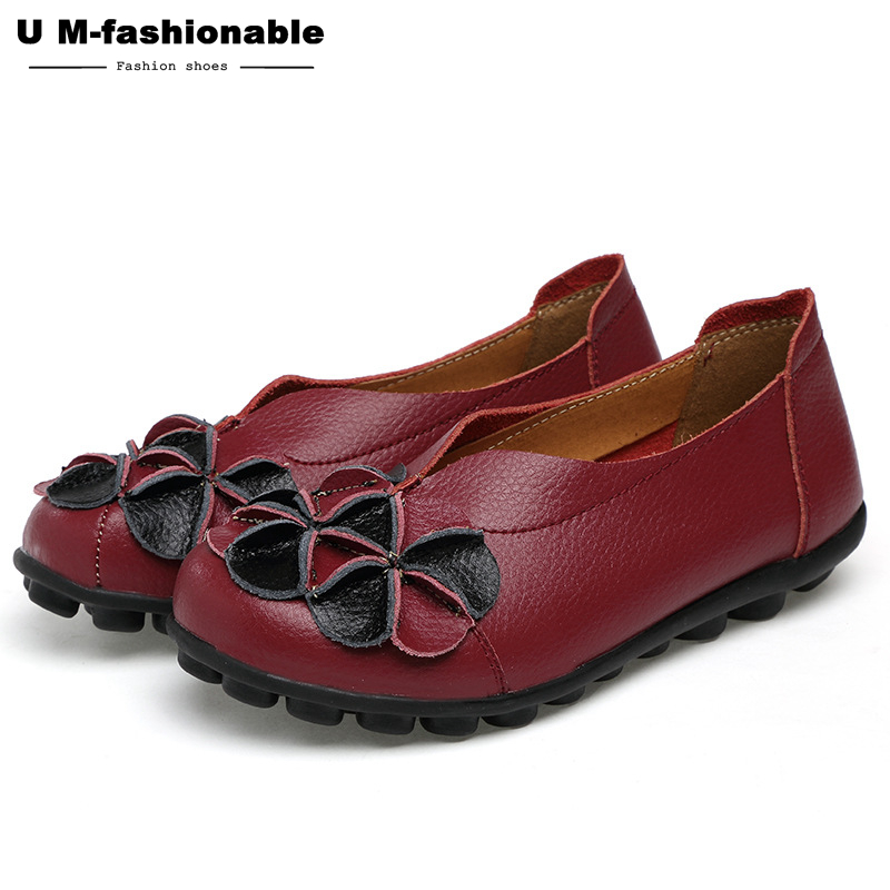 Women Retro Flats Shoes Flower Genuine Leather Slip on Black Moccasins