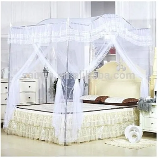 Curved Mosquito Net with 4 Metallic Stands
