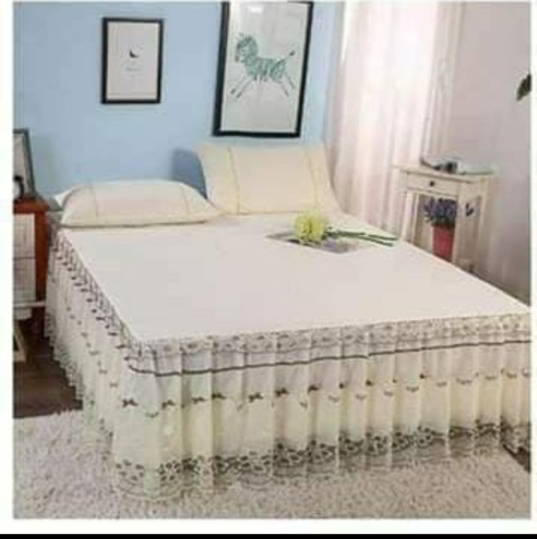 Quilted Pure cotton bed skirt with 2 Pillow cases