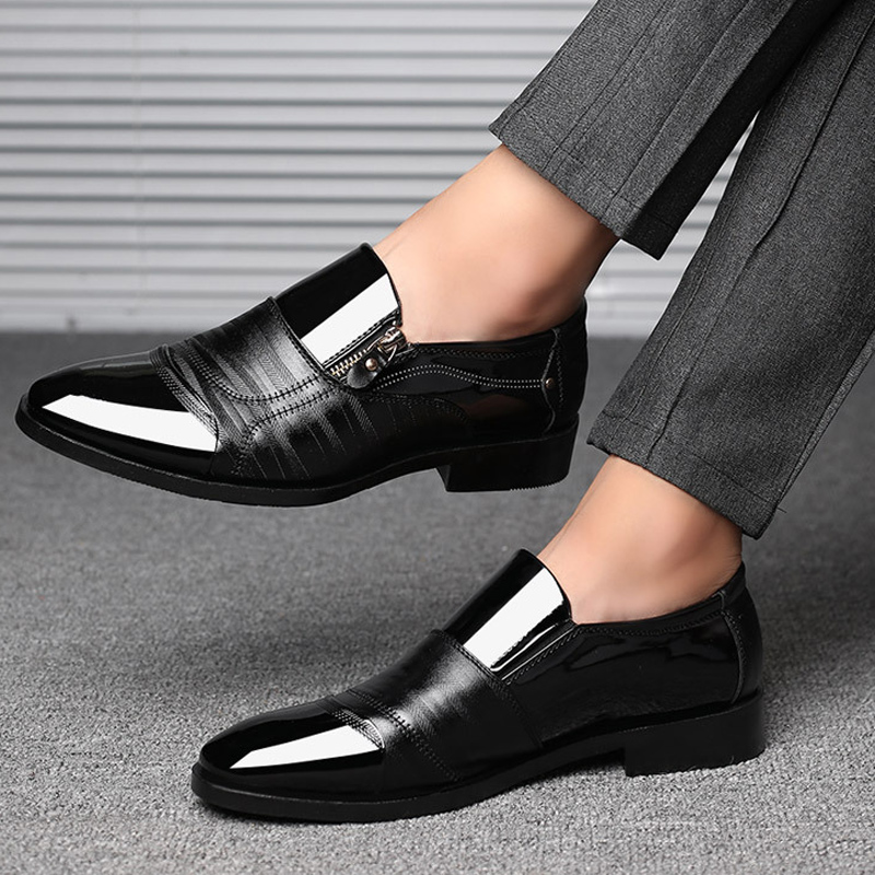 2019 new large-size business dress shoes for men