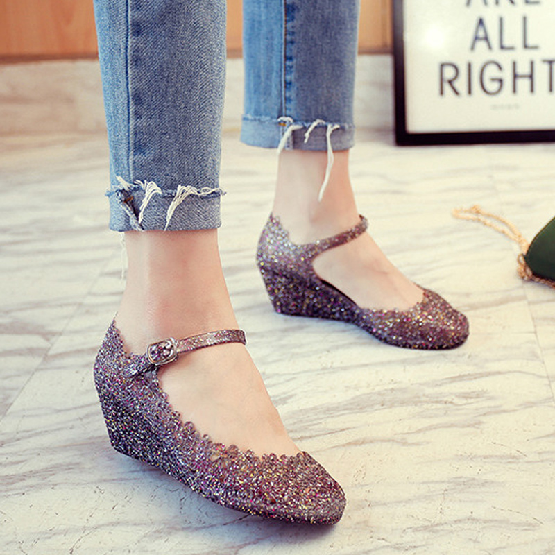 Sandals summer hollowed-out women&apos;s shoes crocs thick soles jelly shoes women&apos;s sandals