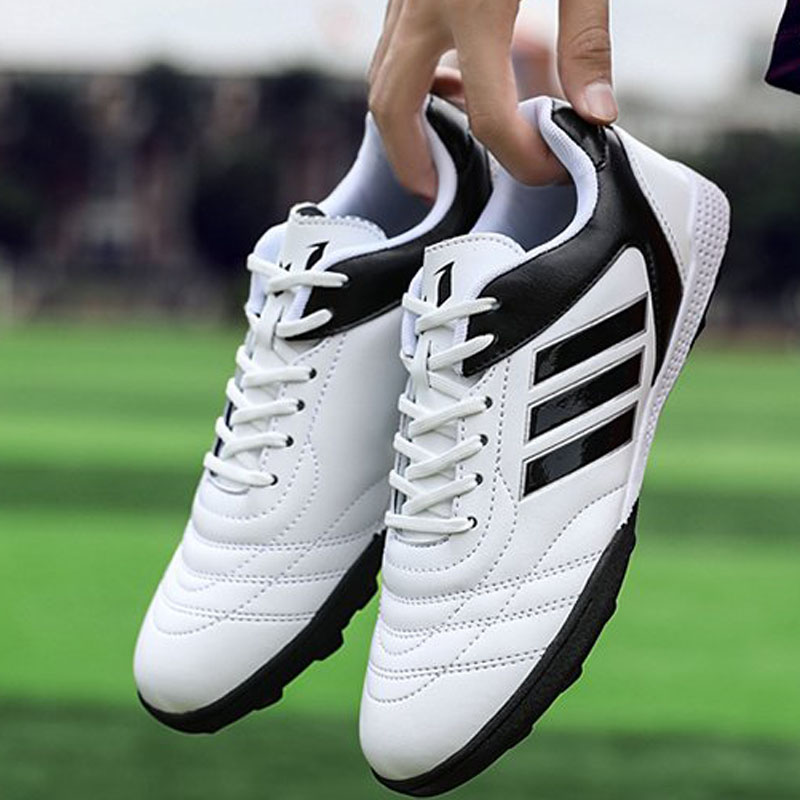 Football shoes children primary school teenagers flat flat grass training shoes