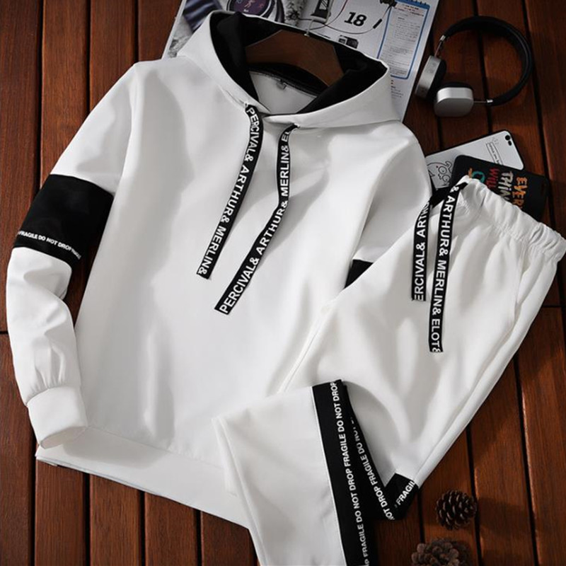 Suits Men&apos;s T- shirt New Sports Leisure Suit Young Men Slim Two Pieces (Clothes+Trousers) Suit