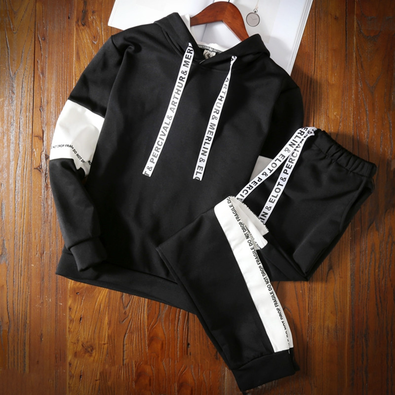 Suits Men&apos;s T- shirt New Sports Leisure Suit Young Men Slim Two Pieces (Clothes+Trousers) Suit