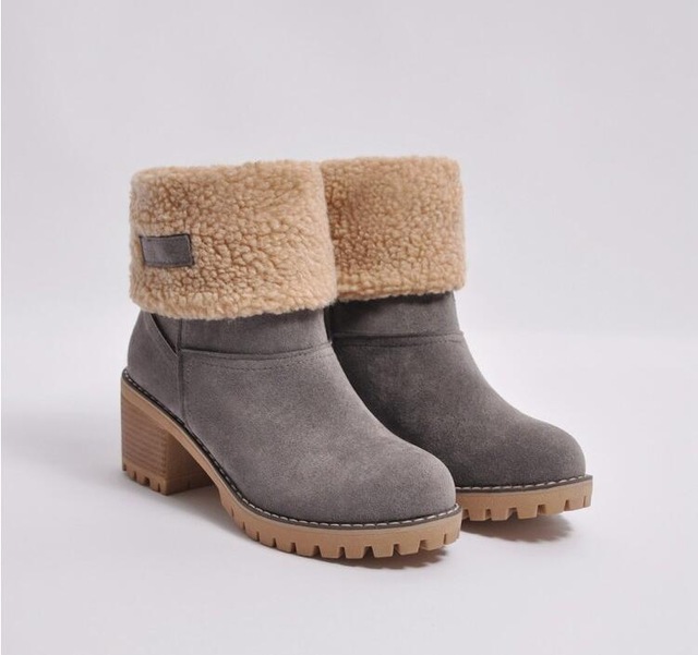 Roboviido New Women Boots Winter outdoor keep Warm Fur Boots Waterproof Women's Thick Heel Boots