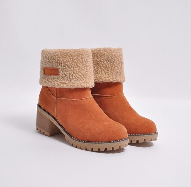 Roboviido New Women Boots Winter outdoor keep Warm Fur Boots Waterproof Women's Thick Heel Boots
